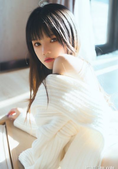 美女翘臀少妇啪啪呻吟流水图片