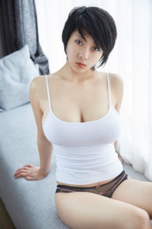 乳色吐息视频