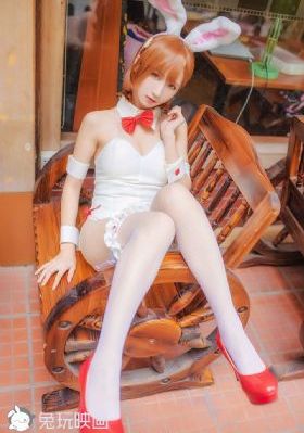 小公主侍卫h嗯～h呻吟np